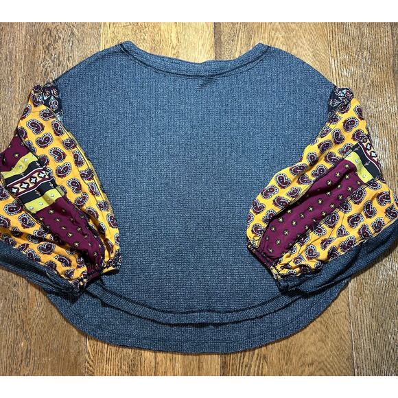 Free People Blossom Thermal Top Size M Charcoal Gray Patchwork Balloon Sleeves - Picture 1 of 7